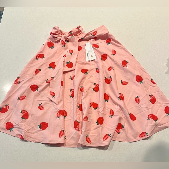 NEW Belle Poque Strawberry Print Tie Waist Skirt-Medium - Picture 3 of 10